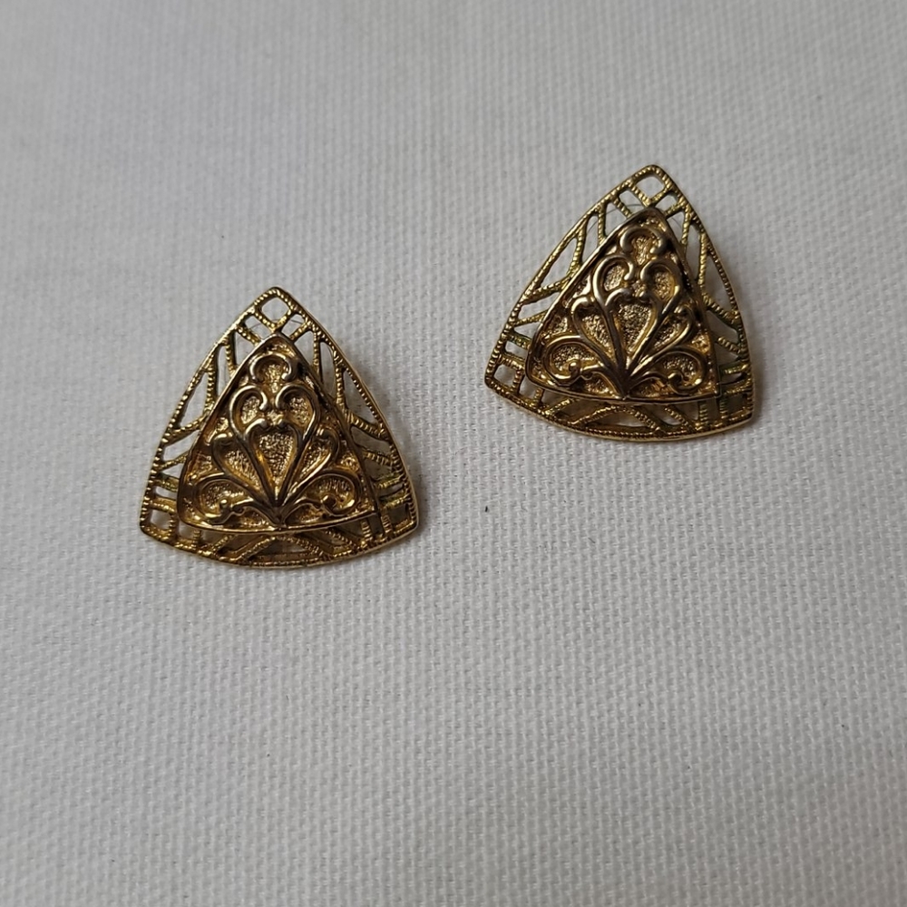 Rosecraft vintage goldtone earrings